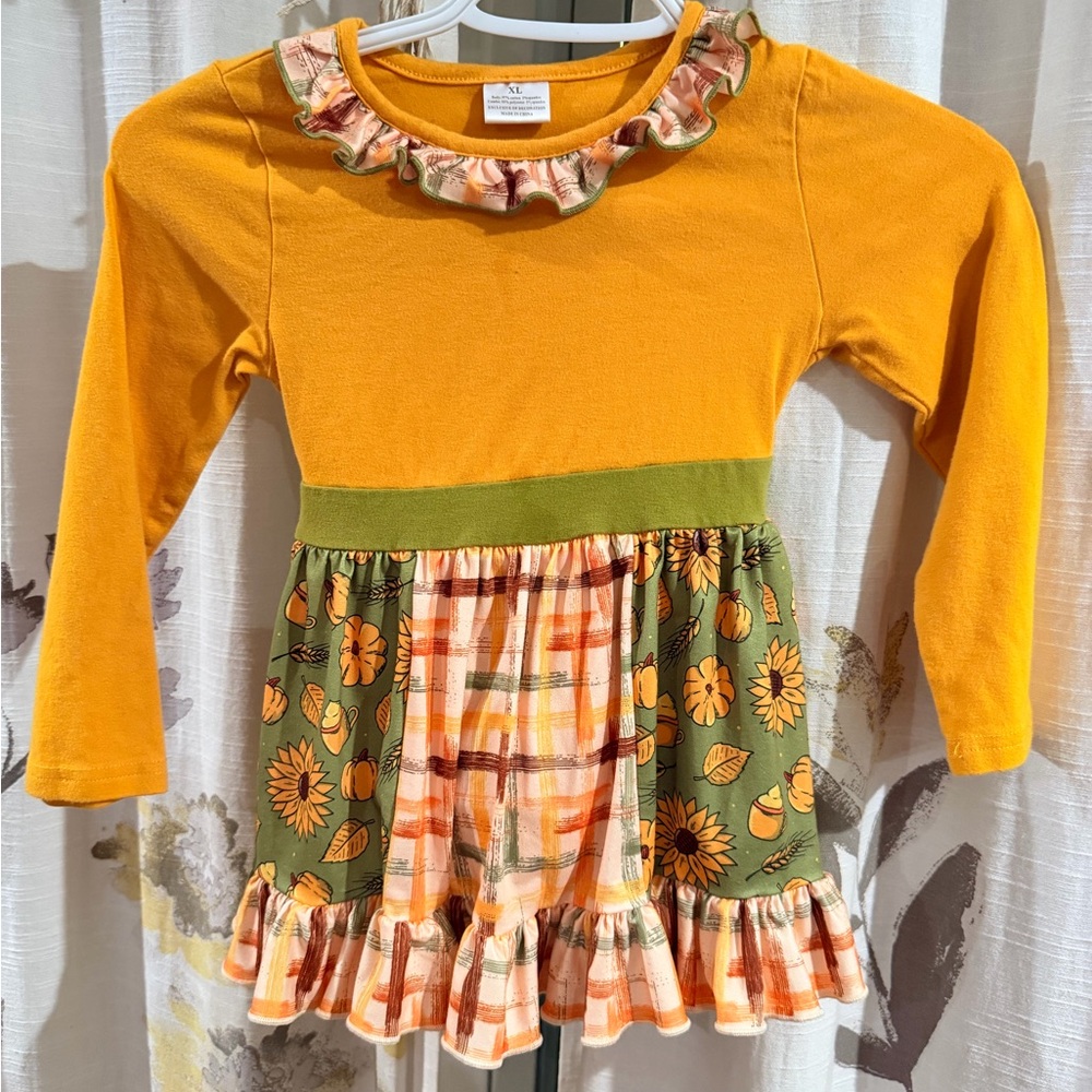 Boutique Set Girls Orange & Green Ruffle top and leggings!